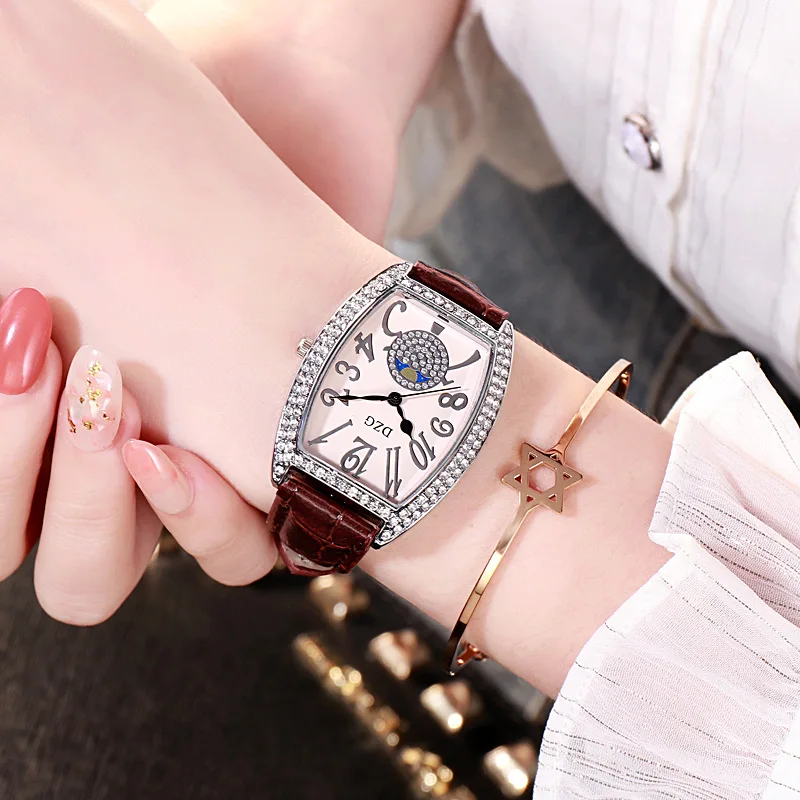 

Nice Top Brand Women Bracelet Watches Ladies Love Leather Strap Rhinestone Quartz Wrist Watch Luxury Fashion Quartz Watch