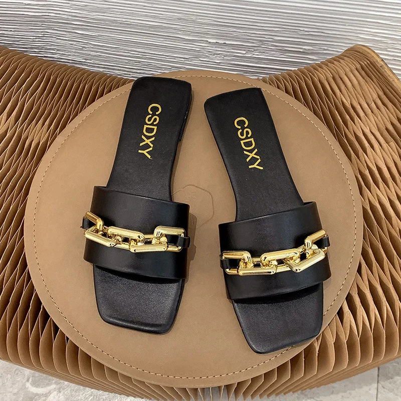 

Home Slippers Women's Flat Shoes Female Low Slides Pantofle Fashion Rivet Square Toe Massage Beach 2021 Luxury Summer Metal Deco