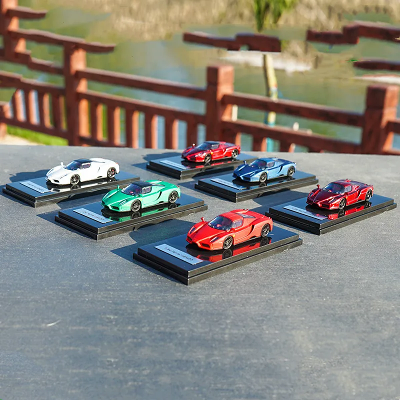 

1/64 Alloy Casting Car Model Ferrari Enzo ACE High-end Collection Holiday Gift Children's Toy