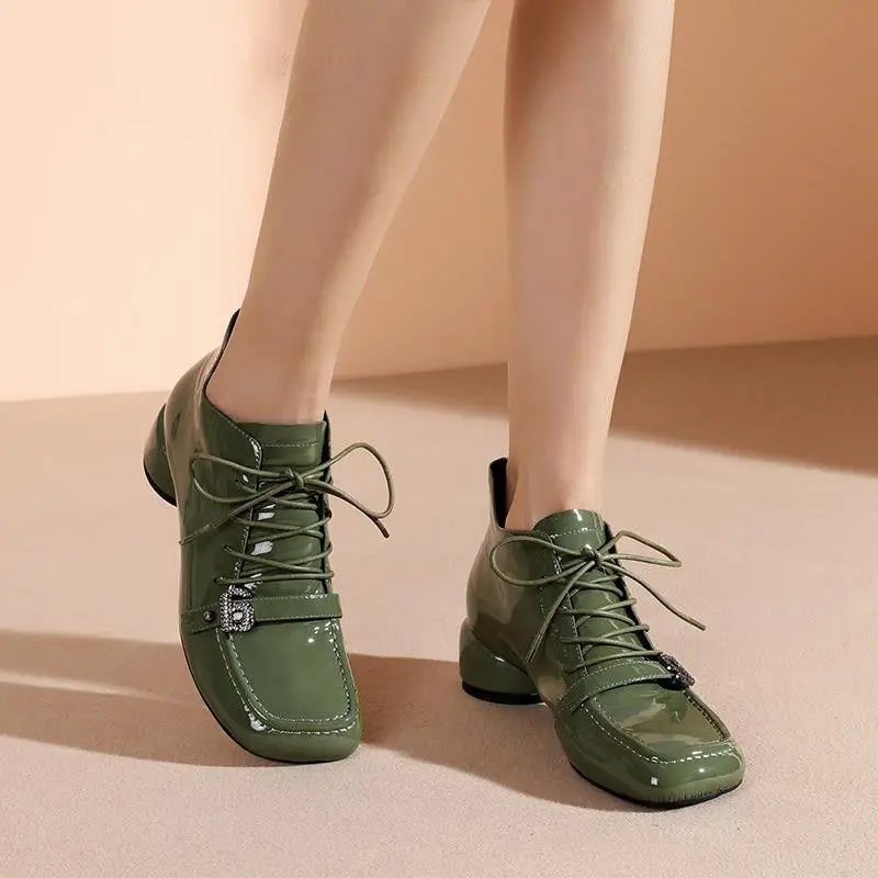 

New Women's Shoes New Small Leather Shoes Fashion Short Boots and Ankle Boots Winter Shoes Women Leather Shoes Zapatos De Mujer