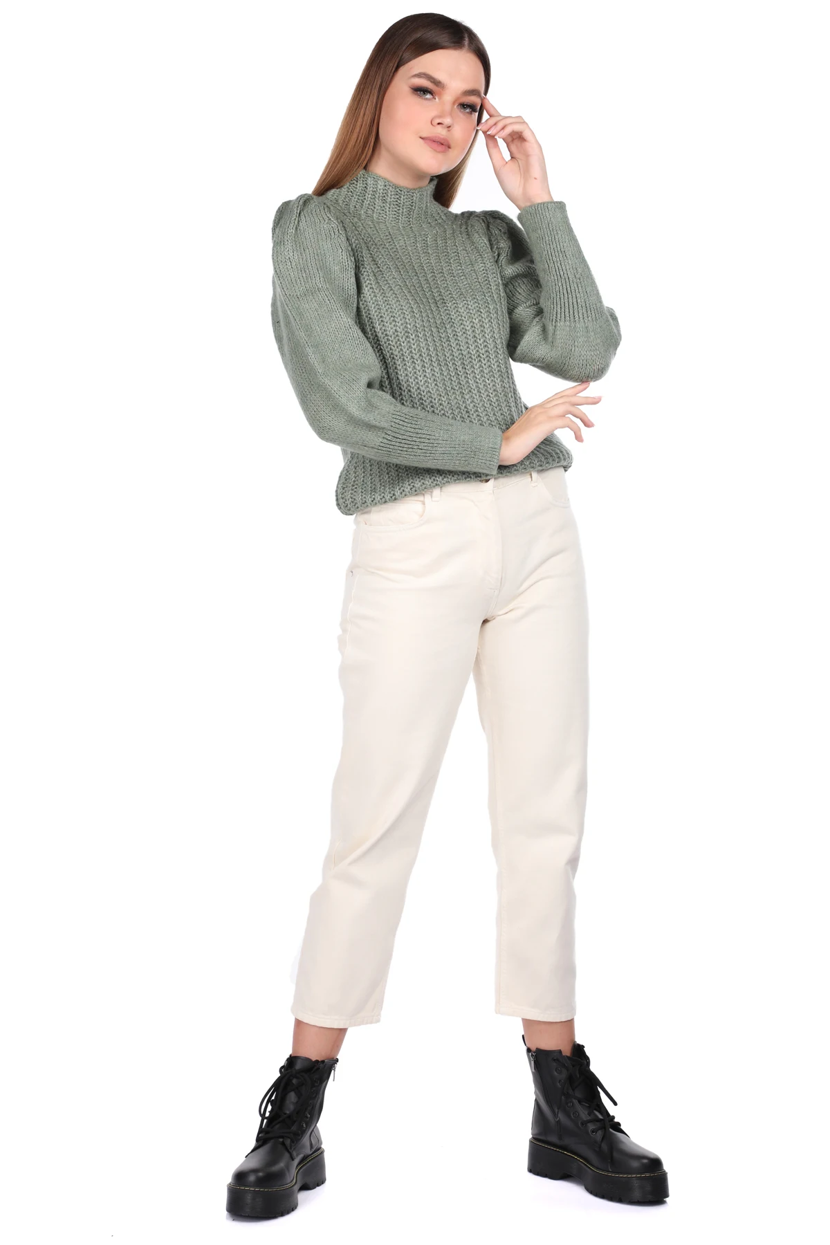 

Half Neck Watermelon Sleeve Green Womens Knitwear Sweater