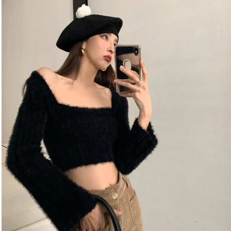 

2021 Women's Sweater Winter New Retro Fashion Square Neck Slim Slim Short Navel Sweater Trend