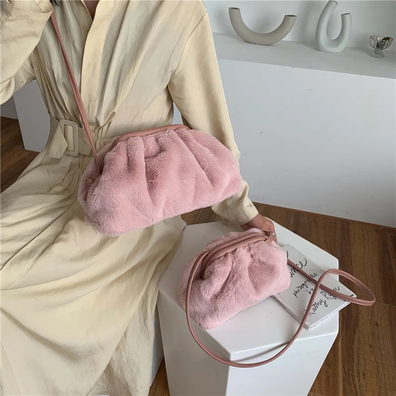 Модная женская сумка из искусственного меха шерстяная новая модная на плечо