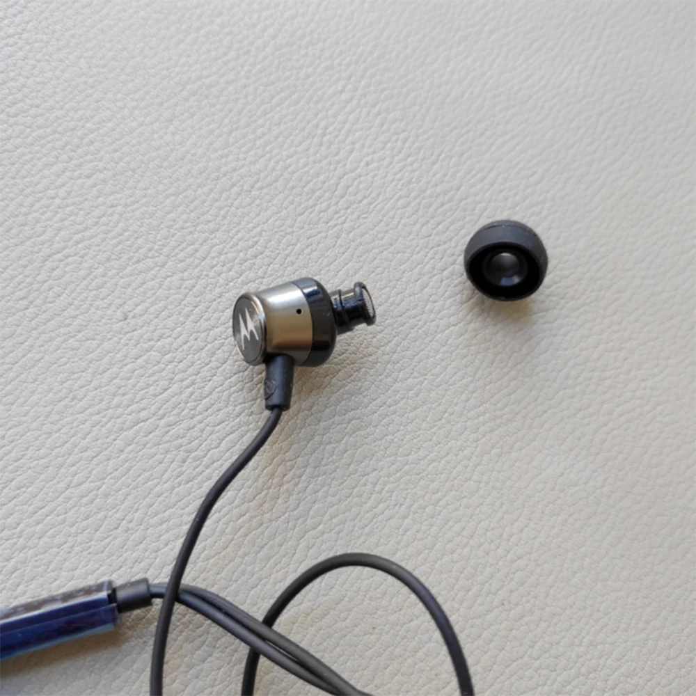 

Heavy Bass Sound Quality Music Earphone For Moto G G4 G6 G7 Plus Xiaomi Samsung Earbuds Headset With Mic Wired Control Headphone
