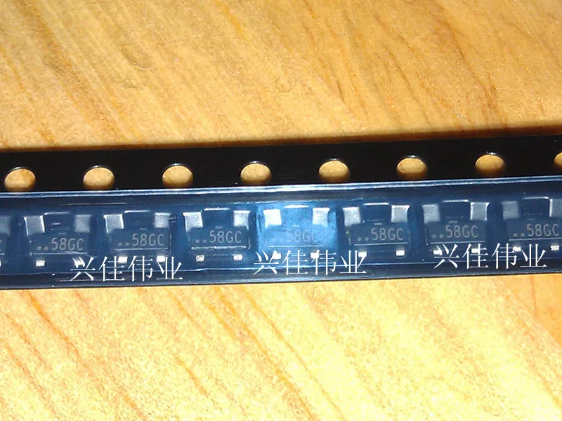 

Original 100pcs/ XC6206P252MR 2.5V 65T5 SOT23