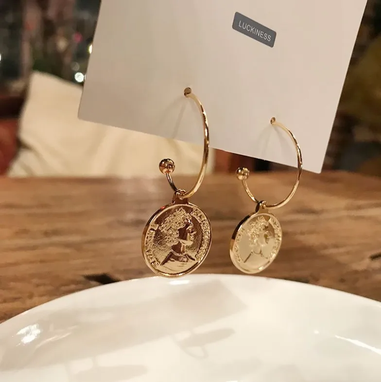 Вечное чудо потрясающие серьги гвоздики Geo Queen CC вечернее платье Топ для подиума