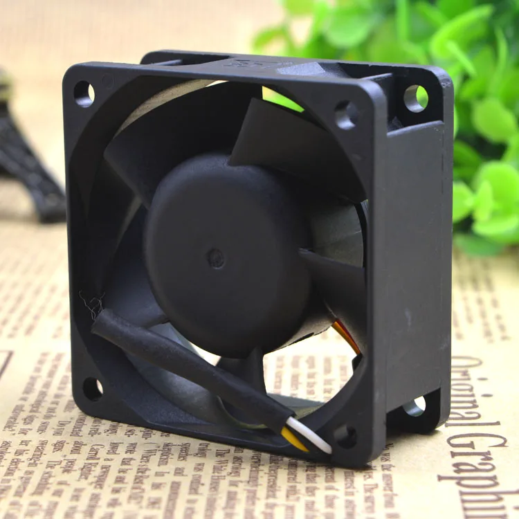 

SUNON Sunon 6025 6CM PSD1206PTBX-A 12V 4.3W 4-Wire Ball Cooling Fan