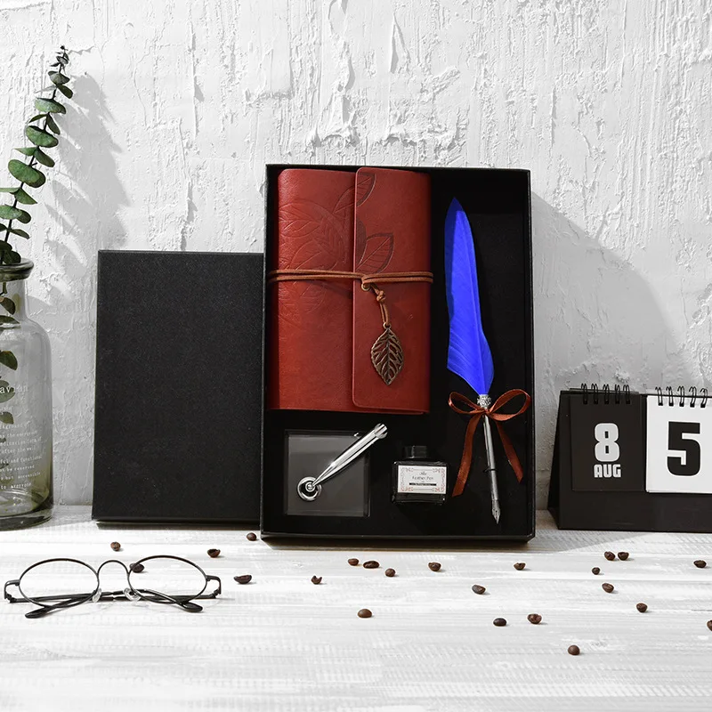 

2020 New Retro Feather Pen Book Set Notebook Pen Gift Teacher's Day Gift 1Set English Calligraphy Feather Dip Pen Writing Ink