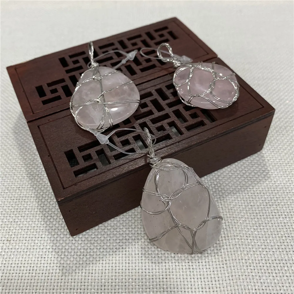 

Natural Stone Powder Crystal Pendant Irregular Shape DIY Exquisite Necklace Pendant for Jewelry Making Jewelry Accessories 1 Pcs
