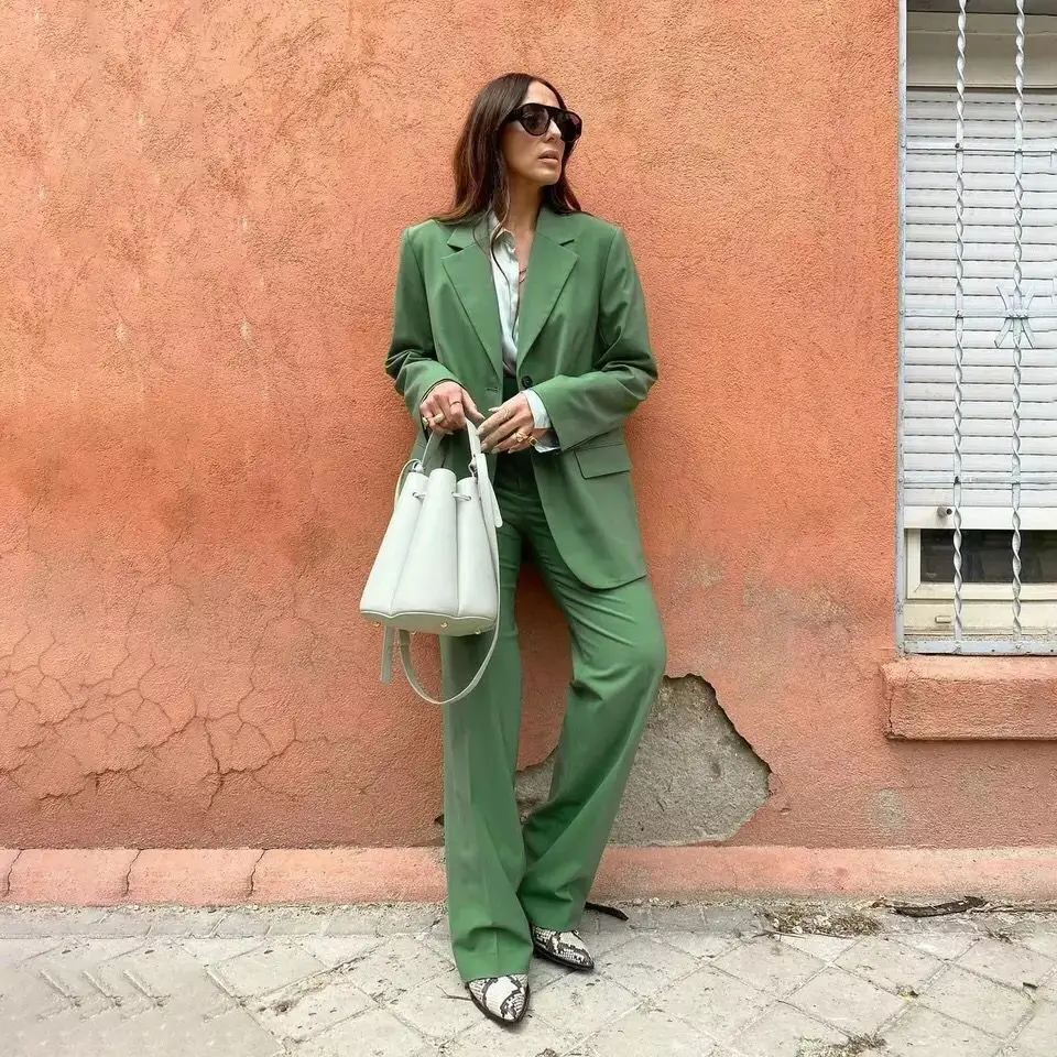 Модная шикарная зеленая женская элегантная модная куртка с вырезом и 2