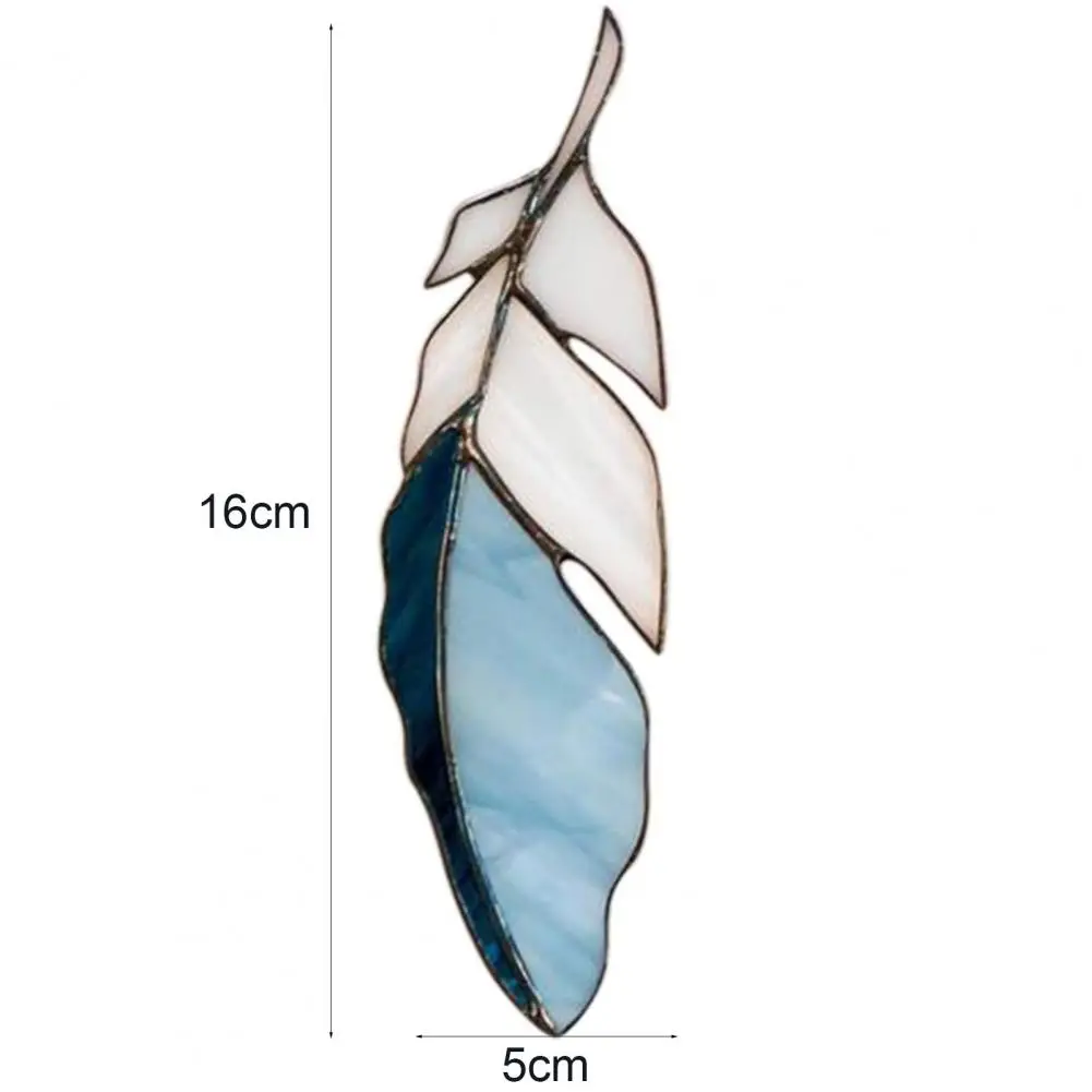 

Wall Pendant Delicate Decorative Random Color Feather-shape Hanging Ornament Realistic Exquisite Eye-catching Commemorative Gift