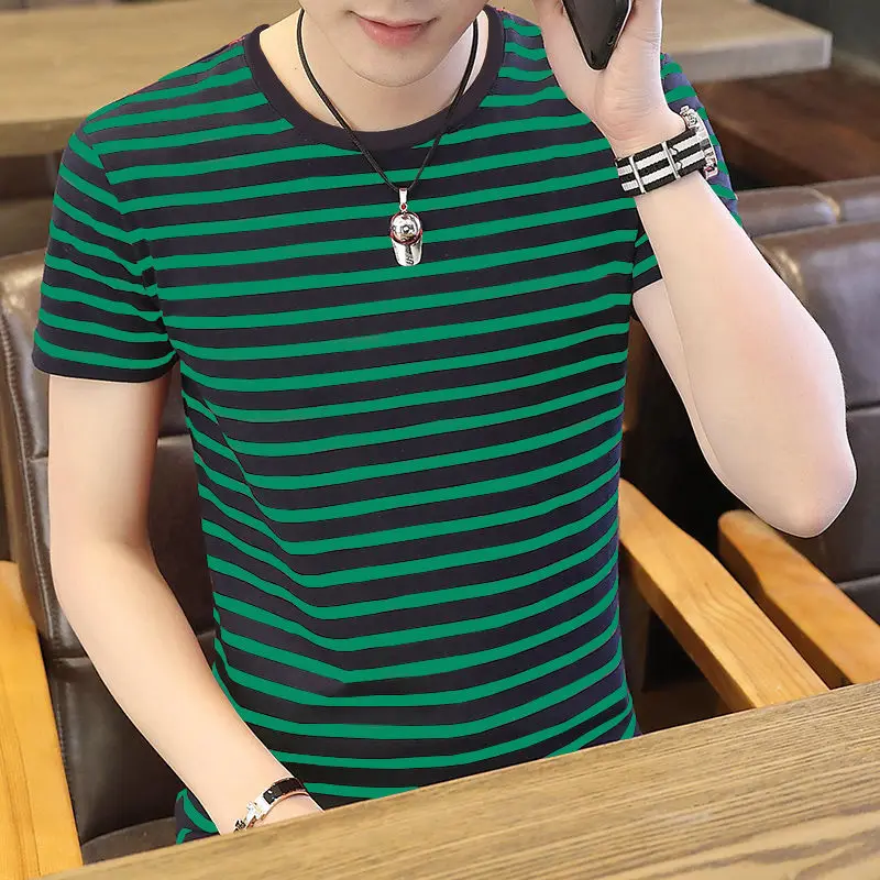 

Summer men's Short Sleeve Striped T-shirt round neck black and white striped Pinstripe bottom shirt