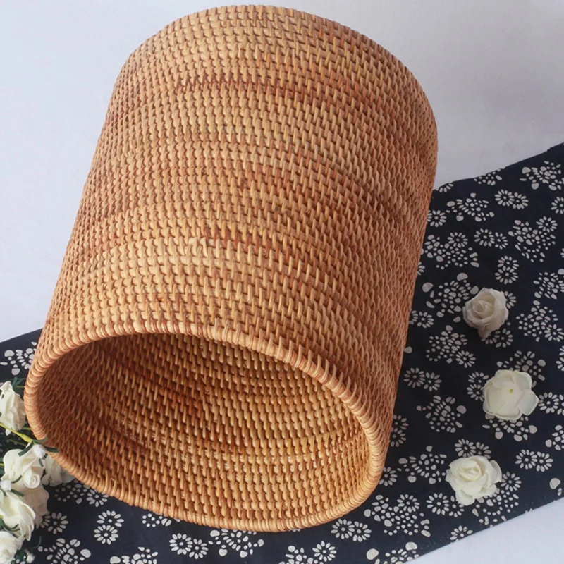 

Handmade Rattan Trash Can, Cylinder Storage, Desktop Trash Can, Rattan Trash Can Storage Basket (20CM)