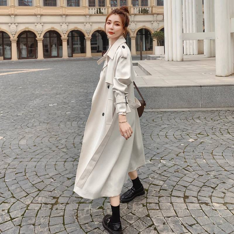 

Coats & Jackets