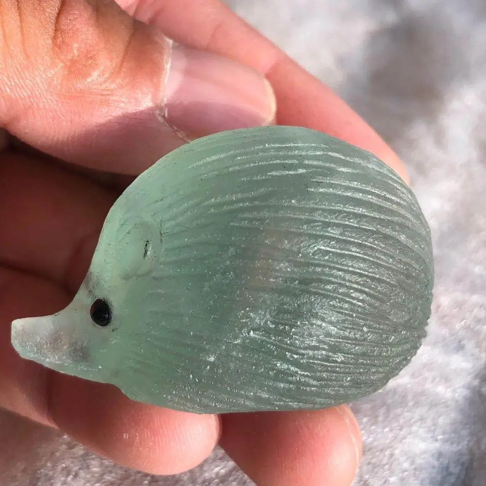 Ежик кристалл мастер кварцевый резной вручную в натуральной бирюзе|Камни| |