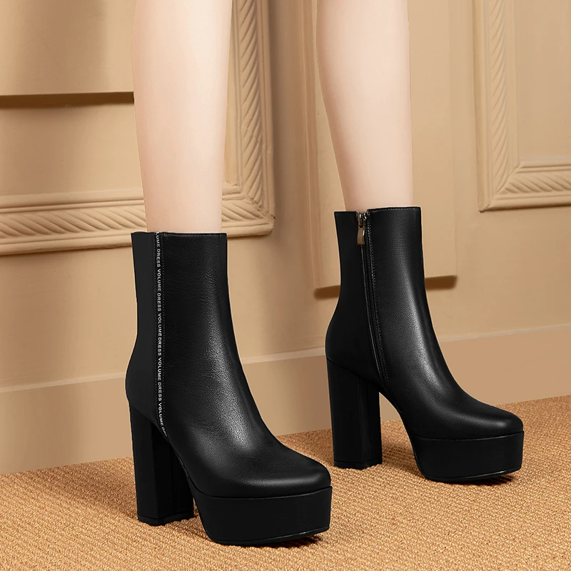 

WETKISS Platform Boots Women Cow Leather Ankle Boot Female High Heels Thick Shoes Ladies Square Toe Zip Shoes Winter 2020 New