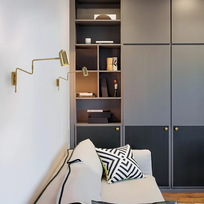 Светильник настенный металлический золотистый/черный со светодиодной