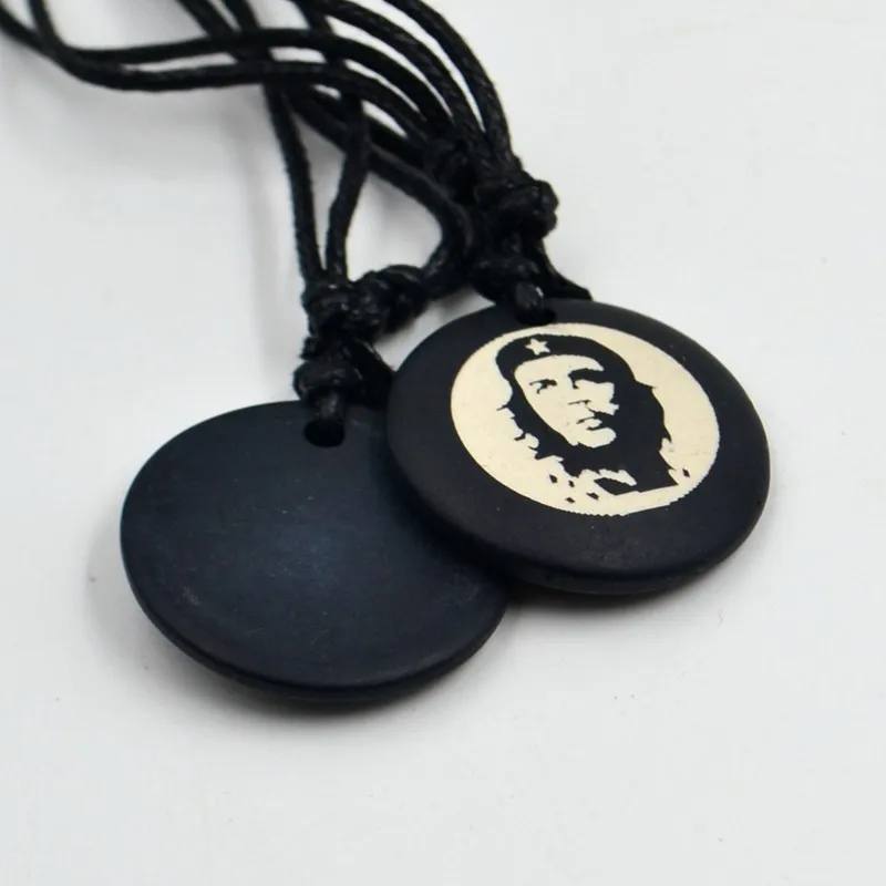 Кулон из эпоксидной смолы Che Guevara Freedom Fighter | Украшения и аксессуары