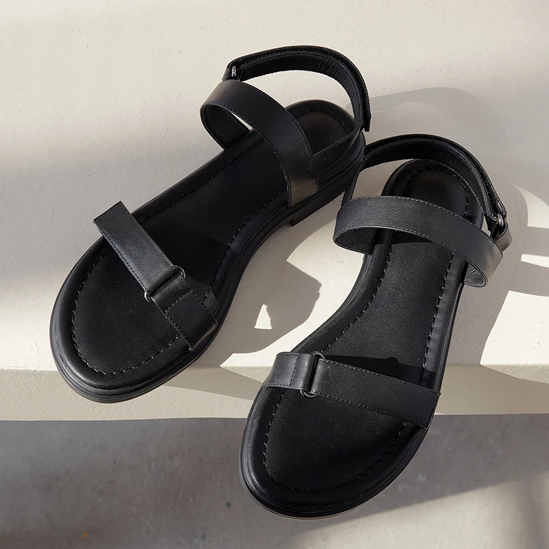 

Genuine Leather back Buckle low square Heels sandals Fashion Punk Women Sandals platform Comfortable Single Shoes Woman