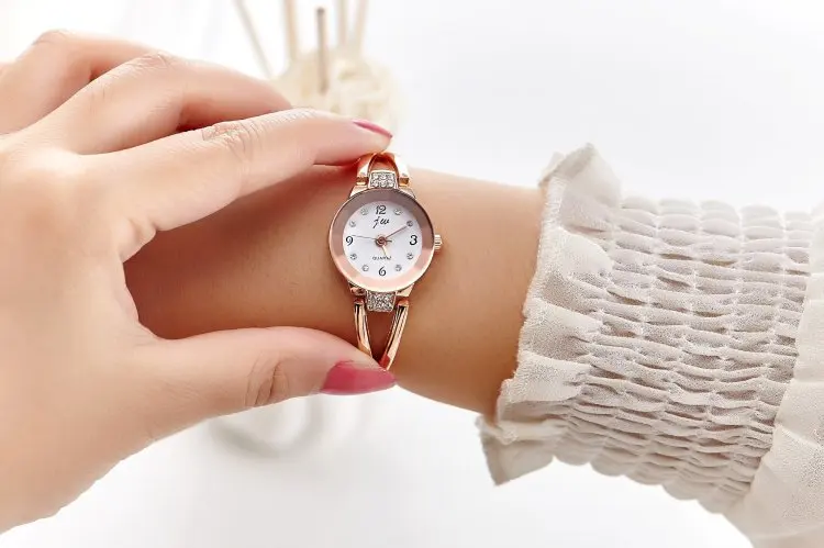 

2021 Men And Women Fashion Watch SBZ317-SBZ323