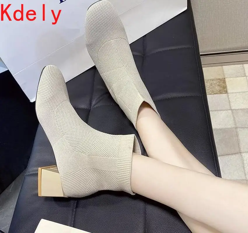 

2020 Autumn Winter Knitted Stretch Fabric Socks Women Boots Low Heel Short Boots Black Beige Square Toe Women Ankle Boots 35-40