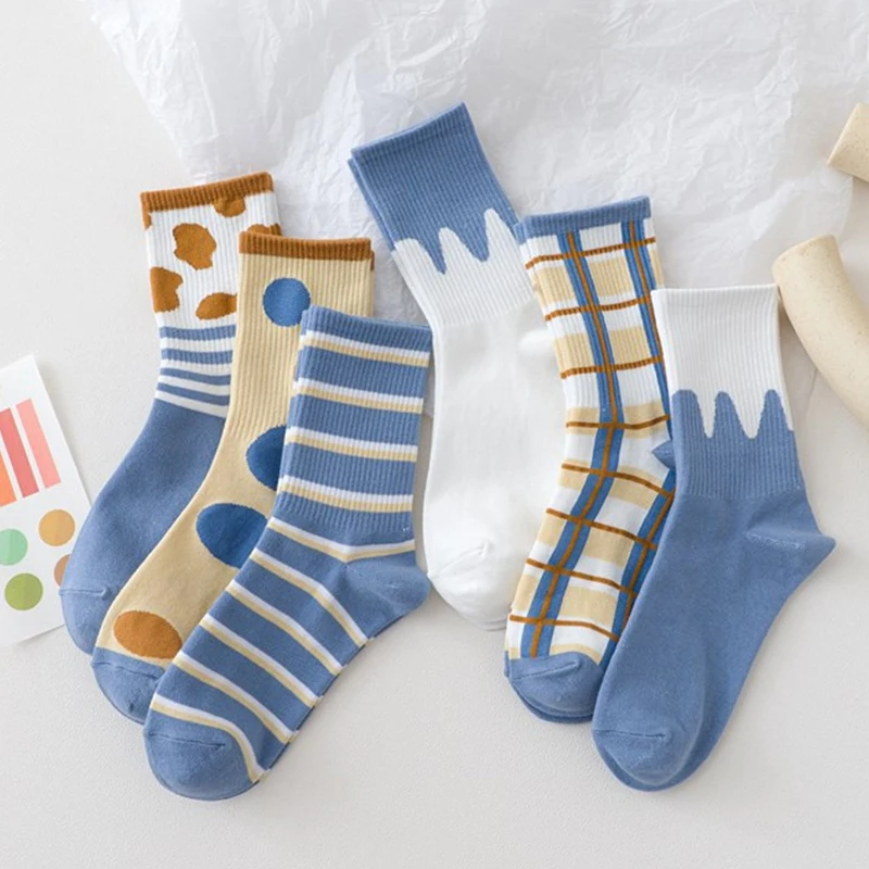 

New Arrival Ins Cotton Spring Summer Tube Socks Women 4 Pairs/Pack Fashion Female Autumn Winter Stripe Soft Ankle Socks One Set