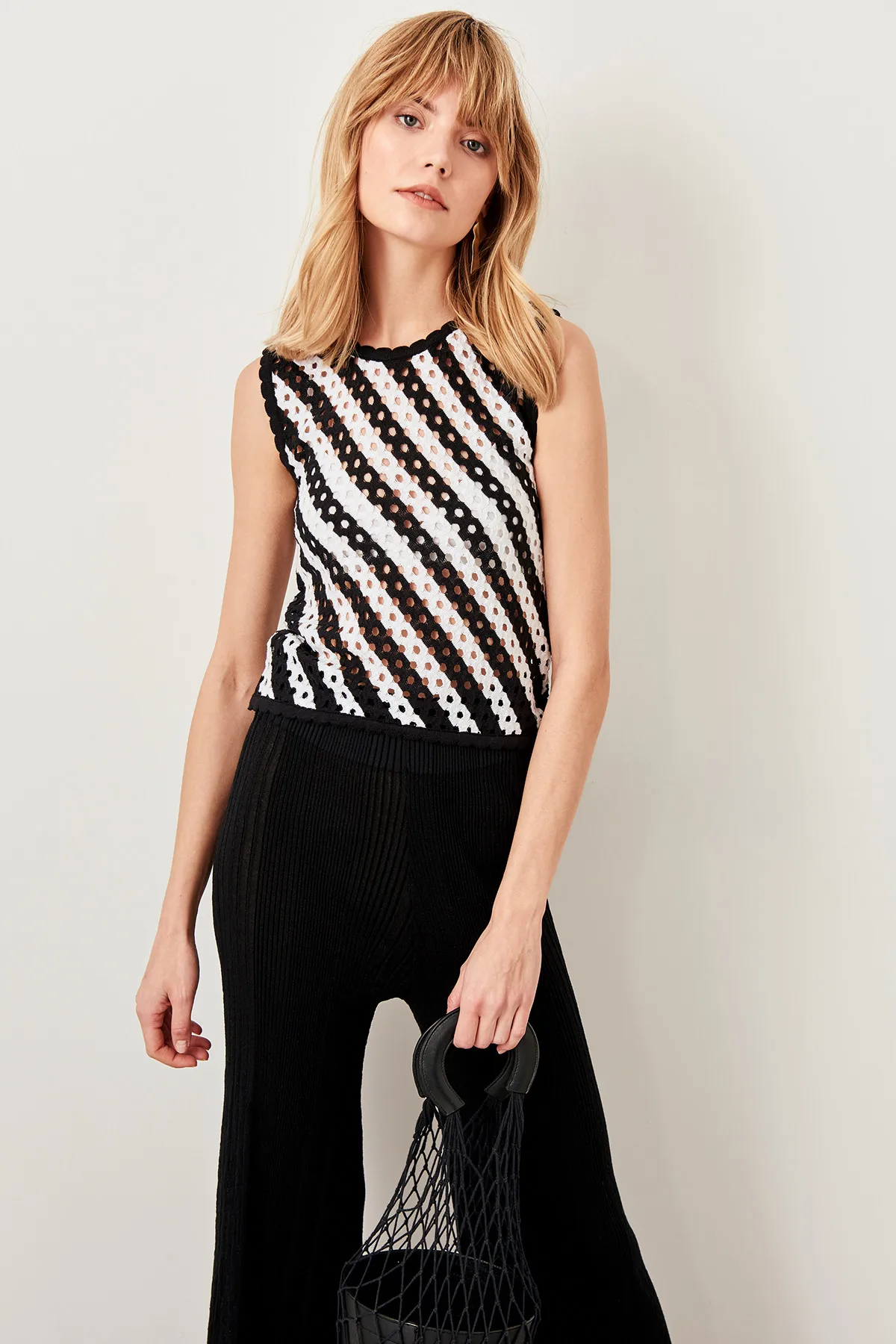 Черные клетчатые полосатые хлопковые летние трикотажные изделия Bluz TCLSS19FV0057 |