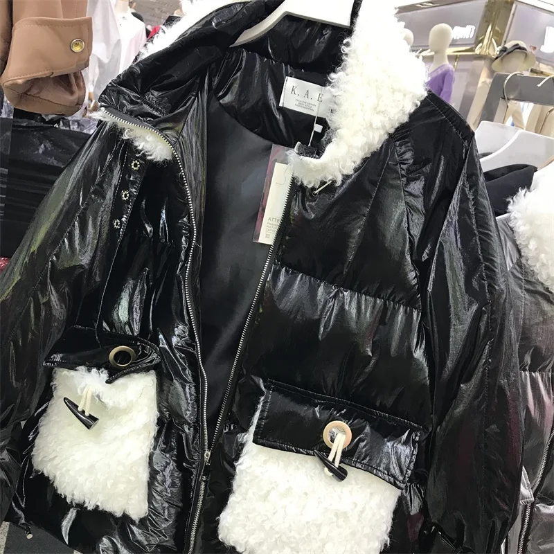 

Glossy stitching lamb hair bread down padded jacket women's winter short Korean version loose thick padded jacket tide