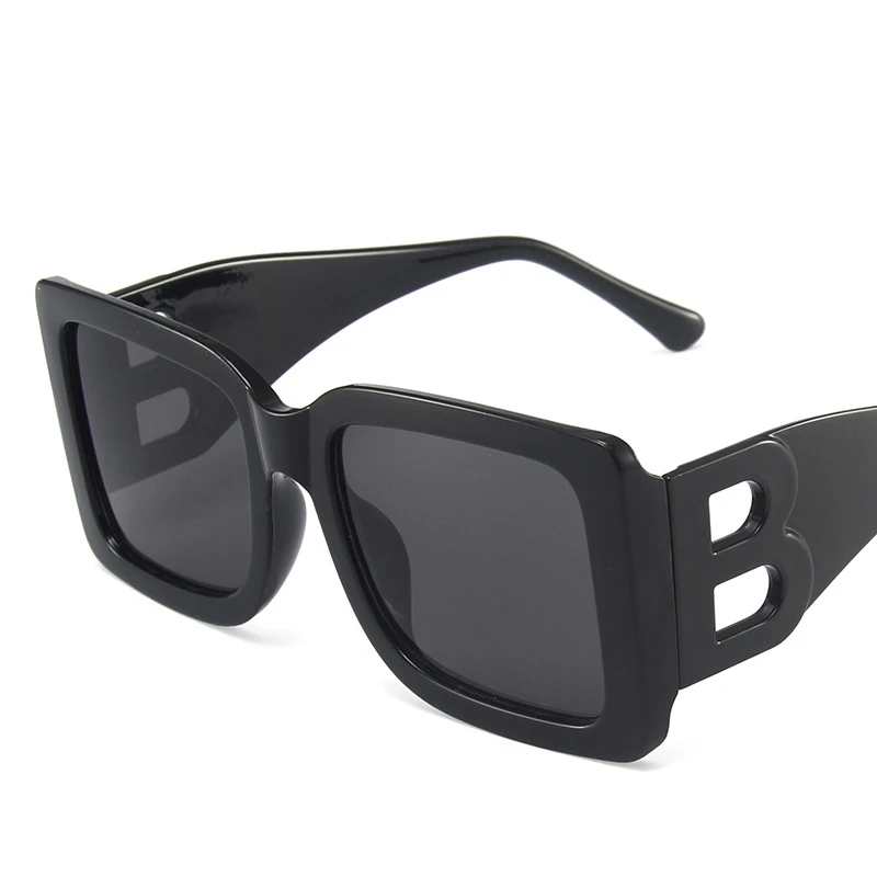 

2021 Square Sunglasses Women Fashion Vintage Shades Men Brand Design Luxury Sun Glasses UV400 oversized eyewear
