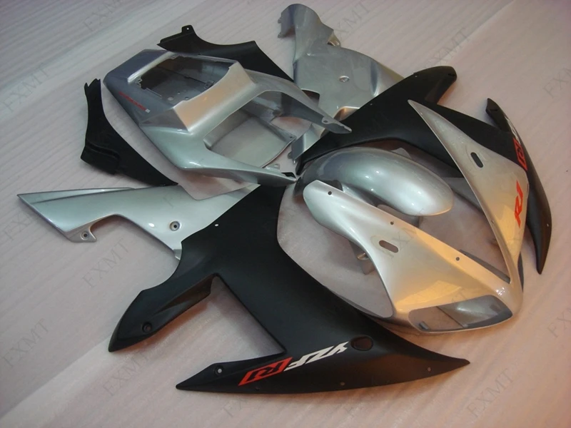 YZF1000 R1 03 Обтекатели 2003 Пластиковые обтекатели 2002 - матовые черные Серебристые |