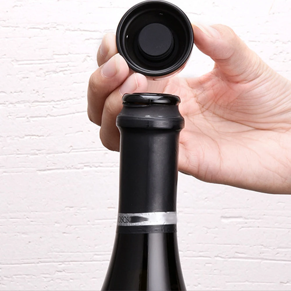 

Champagne Stopper Wine Black Mini Stopper Rotary Lock Vacuum Bottle Sealer for Champagne, Cava, Prosecco & Sparkling Wine