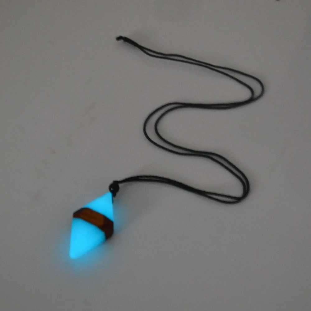 Hand made Vintage Necklace Pendant wood resin material luminous jewelry at night men and Women Fashion Gift | Украшения и