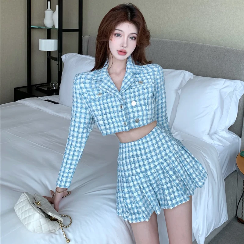 

Женская одежда для ранней осени 2021, Маленький очаровательный ветрозащитный блейзер с длинным рукавом, Корейская версия, плиссированная юбк...