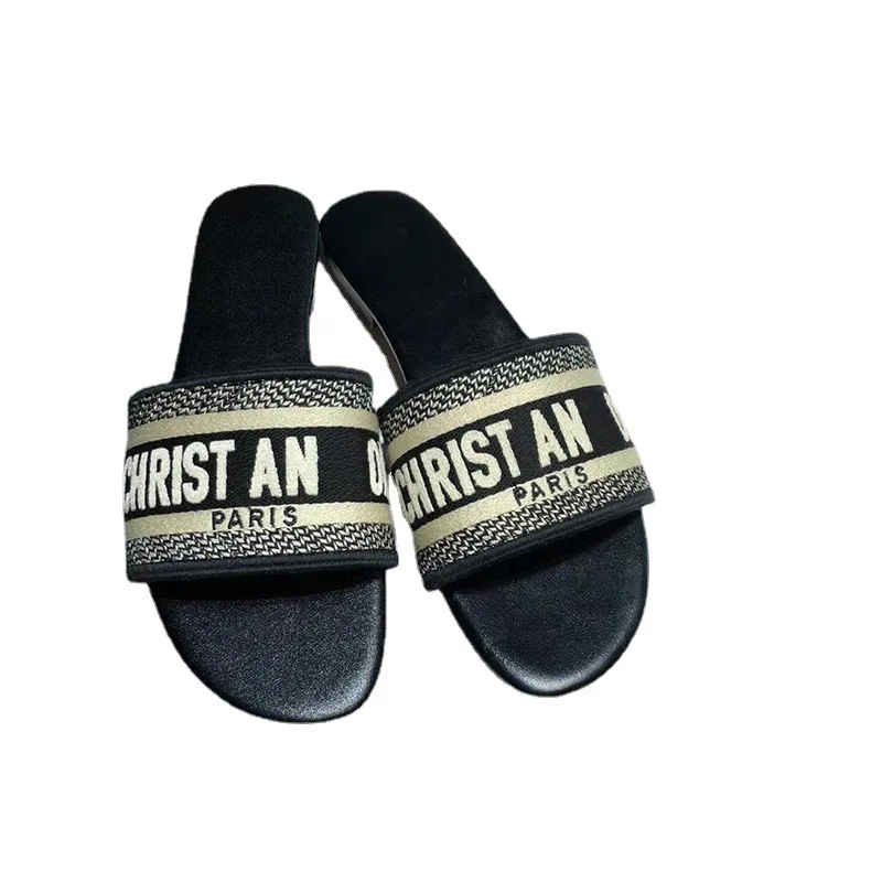 

2021 Summer Sandals Women's Embroidered Printed Flat Flip-Flops Fashion Lazybones Outdoor Slipper