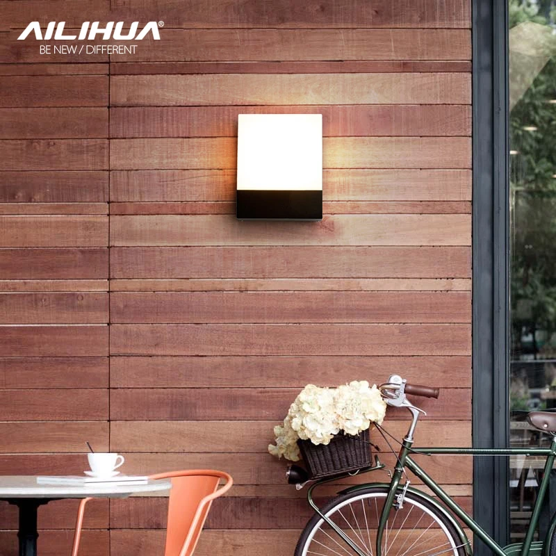 

Ailihua Wall lamp outdoor waterproof LED aisle modern simple stair wall lamp creative wall balcony outdoor wall courtyard lamp