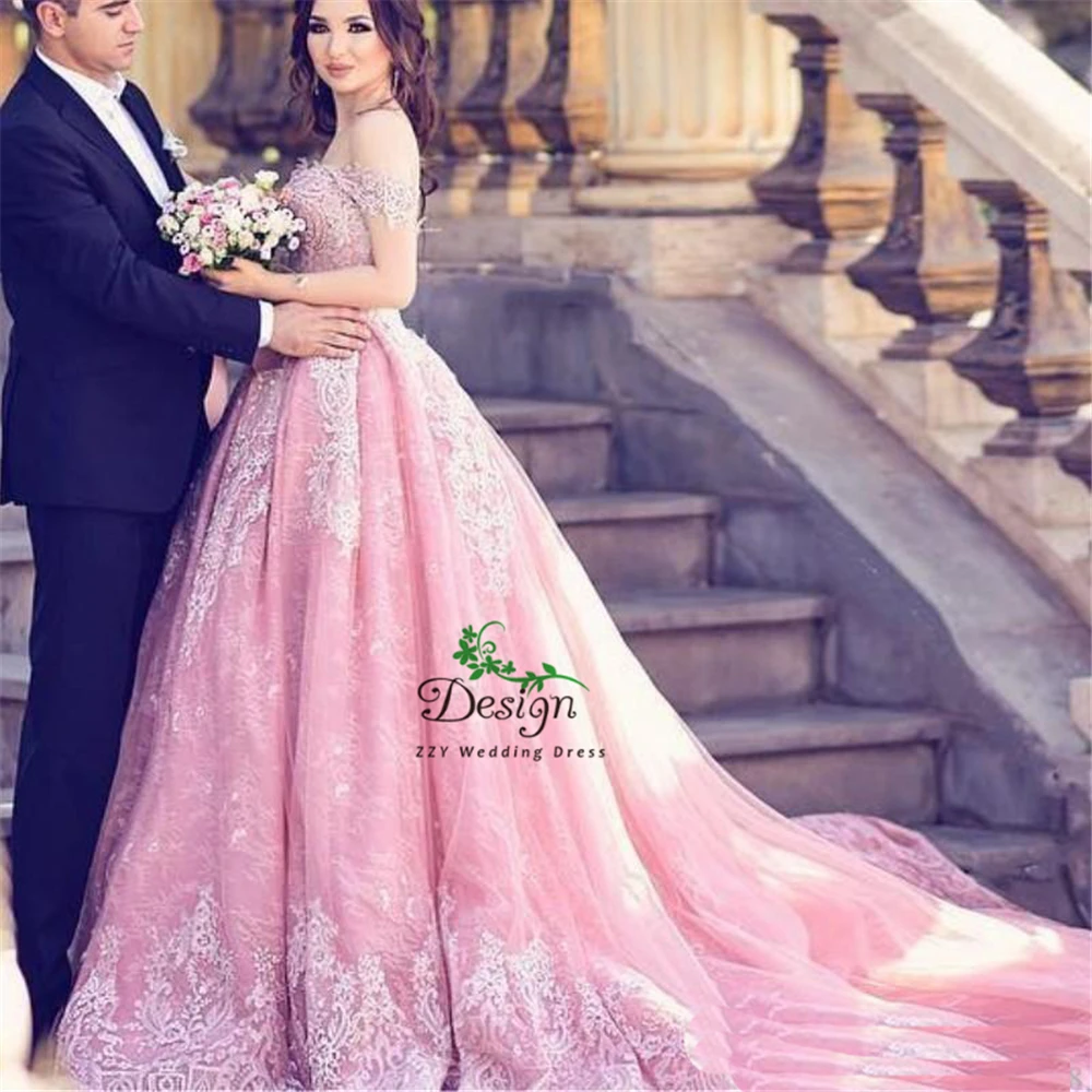 

New Hot Sexy Blush Pink Quinceanera Ball Gown Dresses Off Shoulder Lace Appliques Sweet 16 Corset Back Sweep Train Party Dresses