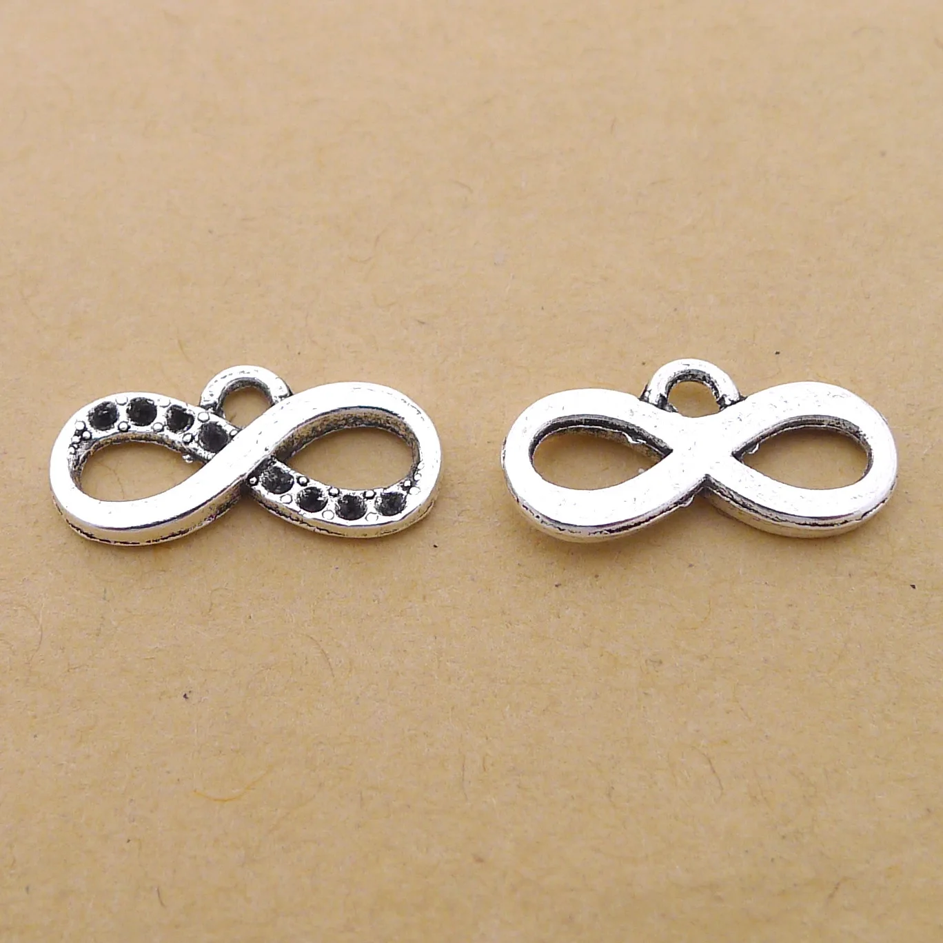 

Jewelry making connector 30pcs 17x9mm antique silver color 8 words connector