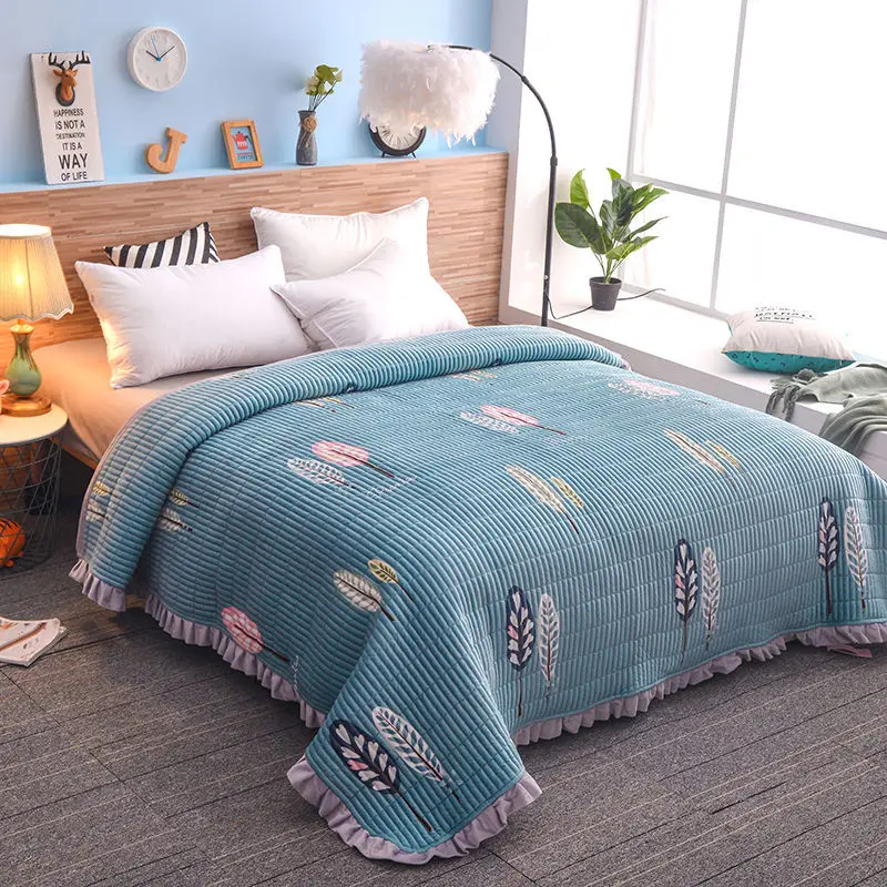 

Crystal Flannel Lace Bed Cover Blanket Warm Flange Flannel Blanket Quilted With Cotton Ab Face Thickened Bed Sheet Cover Blanket