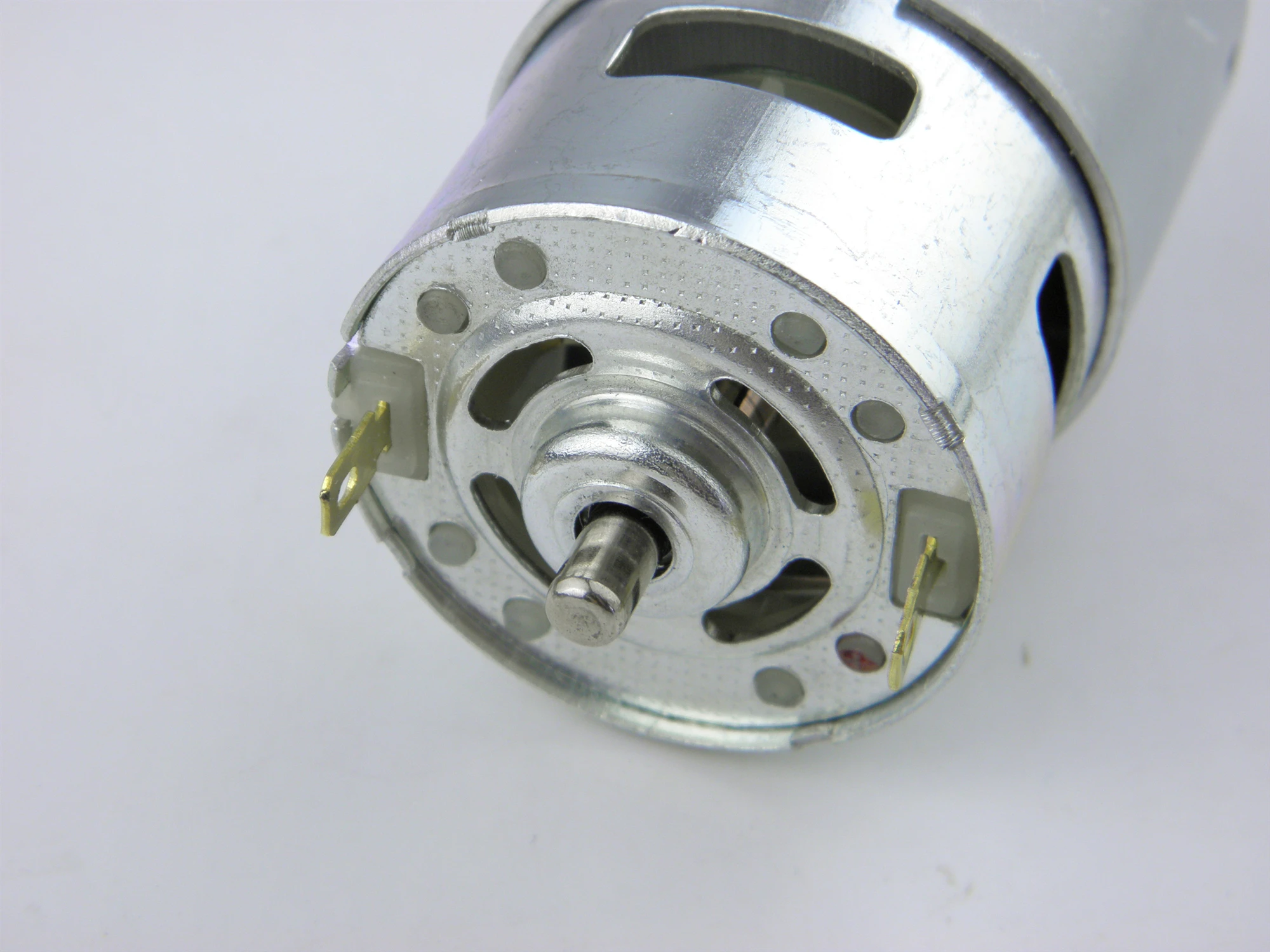 Мини электродвигатель CHANCS 775 DC 12V/24V с сверлильным патроном и ШИМ контроллер