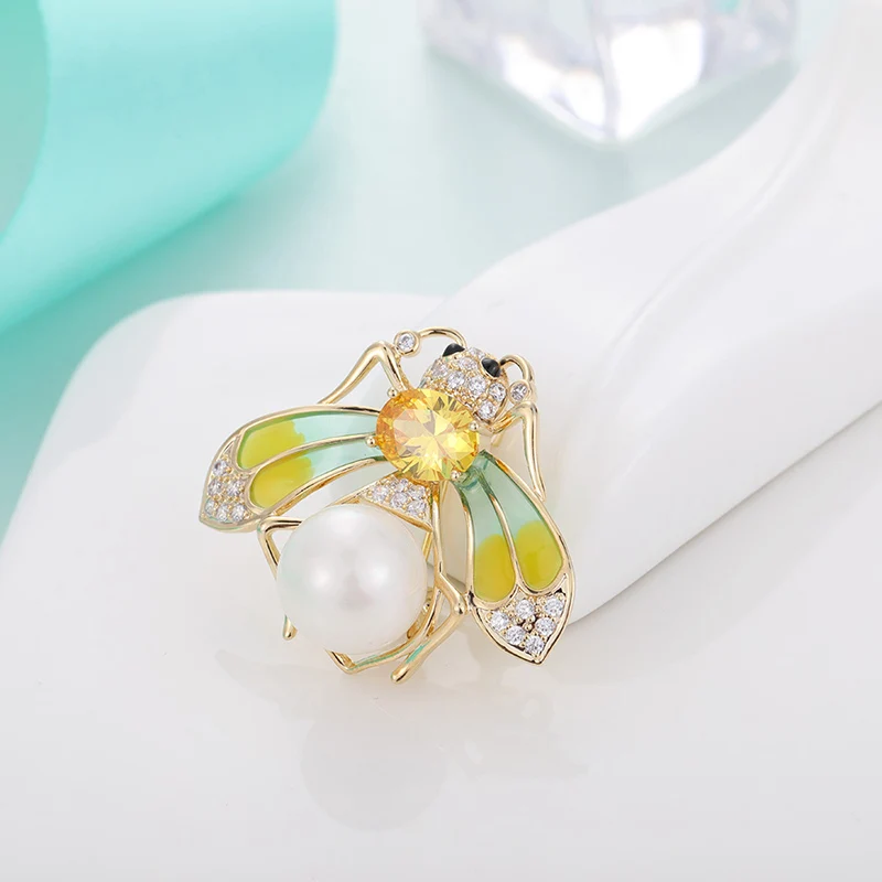 gold-yellow MAIKALE, винтажная Милая брошь в виде пчелы, насекомых, булавка, жемчуг, цирконий, драгоценный камень, броши в виде животных для женщин, пальто, костюм, шаль, аксессуары для девочек, подарки - Окраска металла: gold-yellow