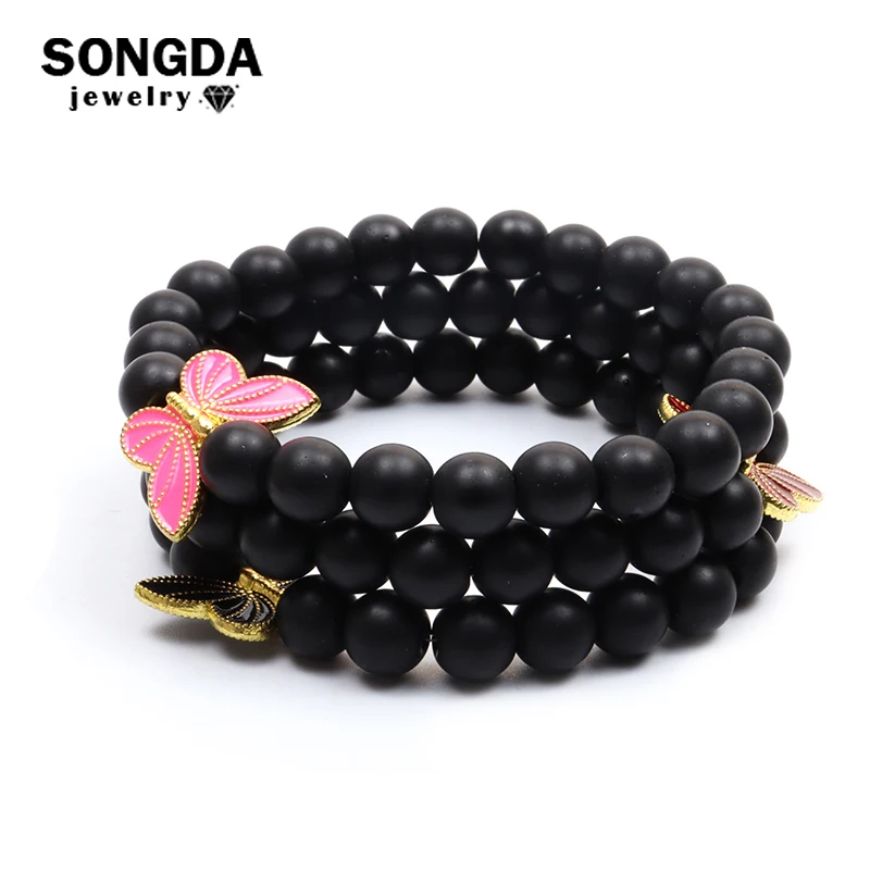 

Браслет из натурального камня в виде бабочки