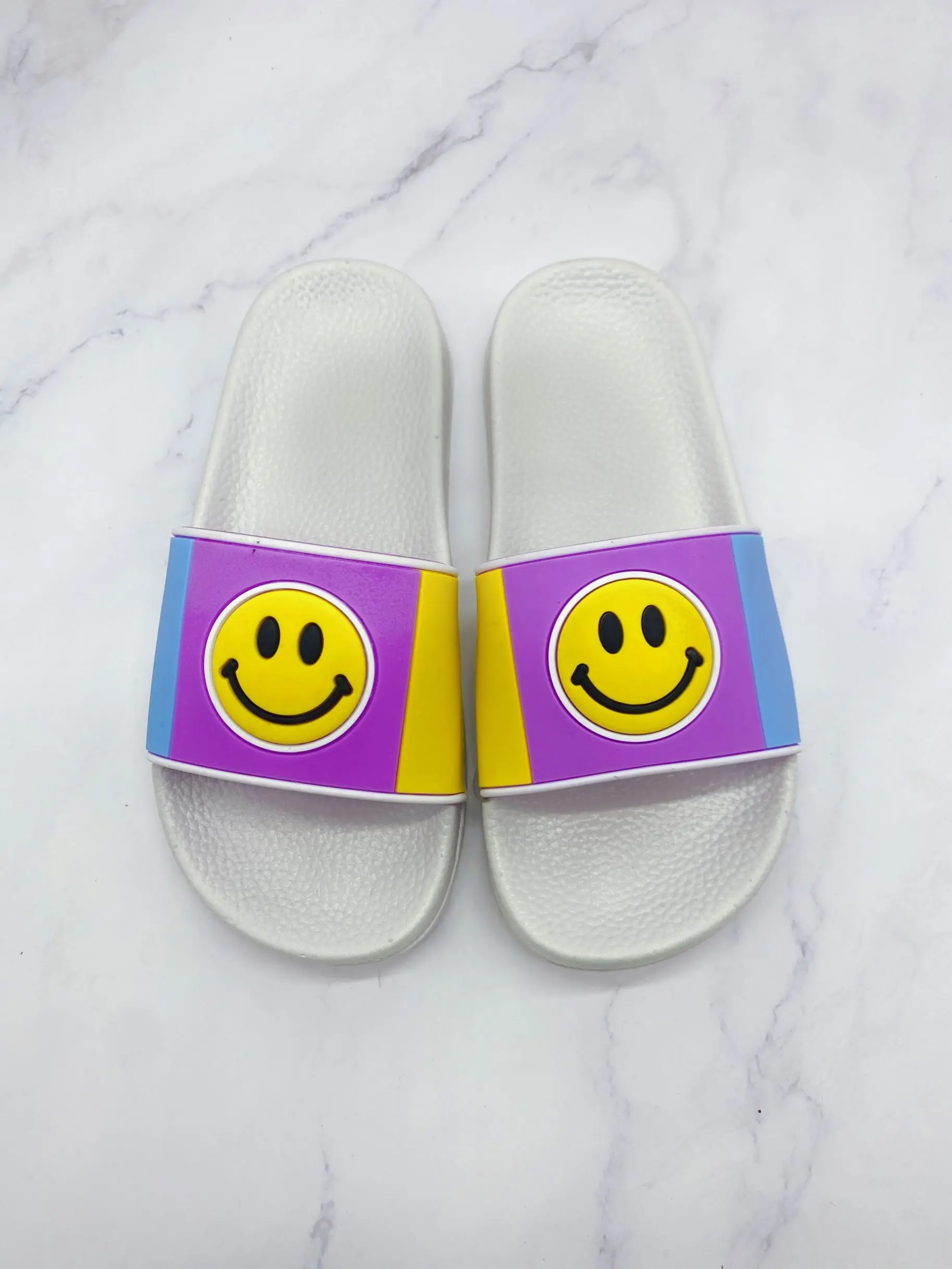 Милые домашние тапочки со смайликом Модные для мальчиков и девочек Домашние