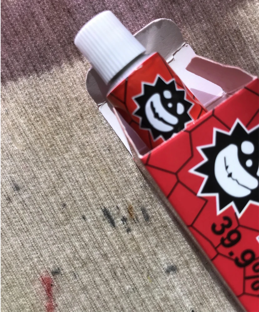 

39.9% Red painless auxiliary before tattoo for eyebrow lips eyeliner 10g