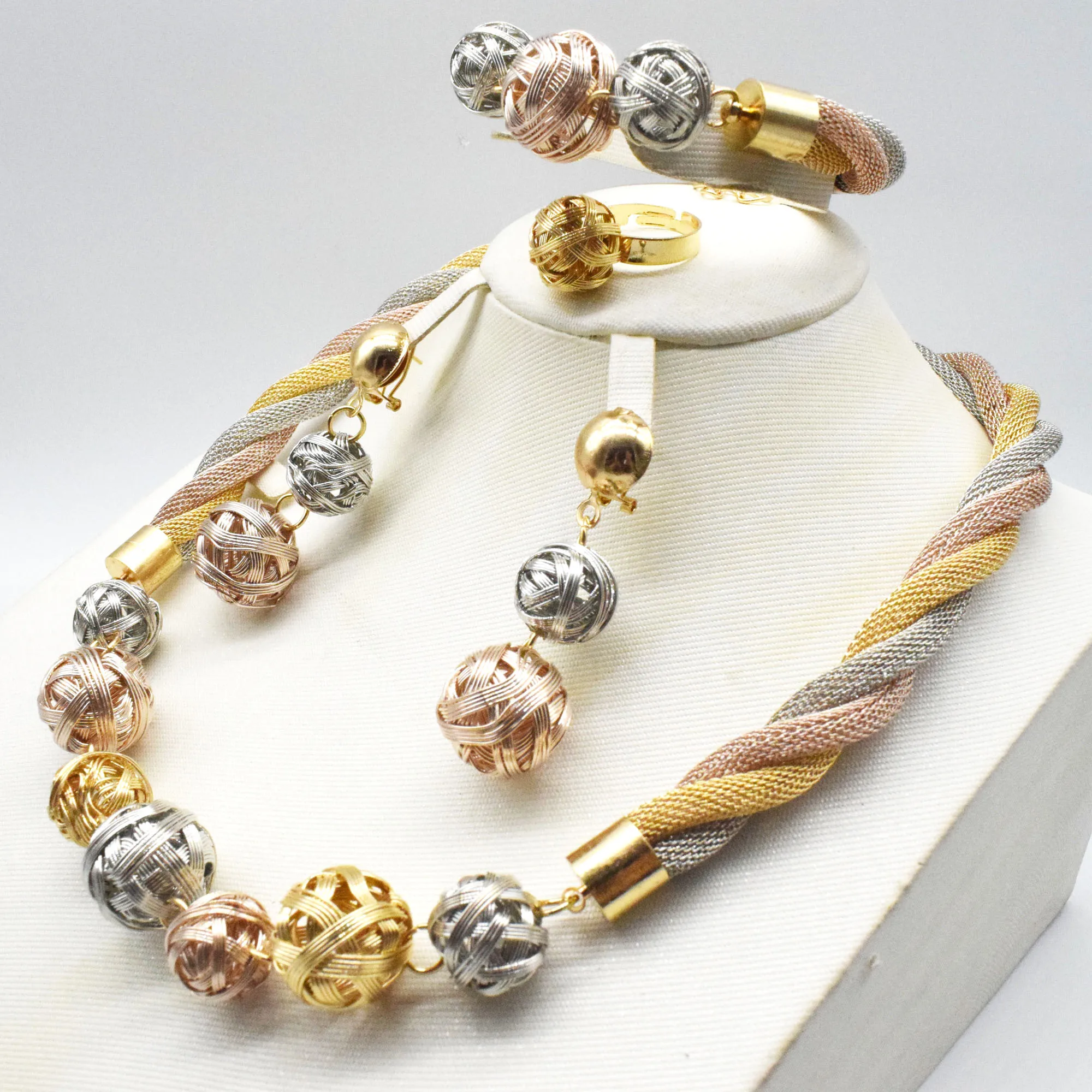 Rose Gold Color Crystal Necklace Earring Bracelet Ring Set Rhinestone New Simple Party Dress Jewelry Sets For Women | Украшения и