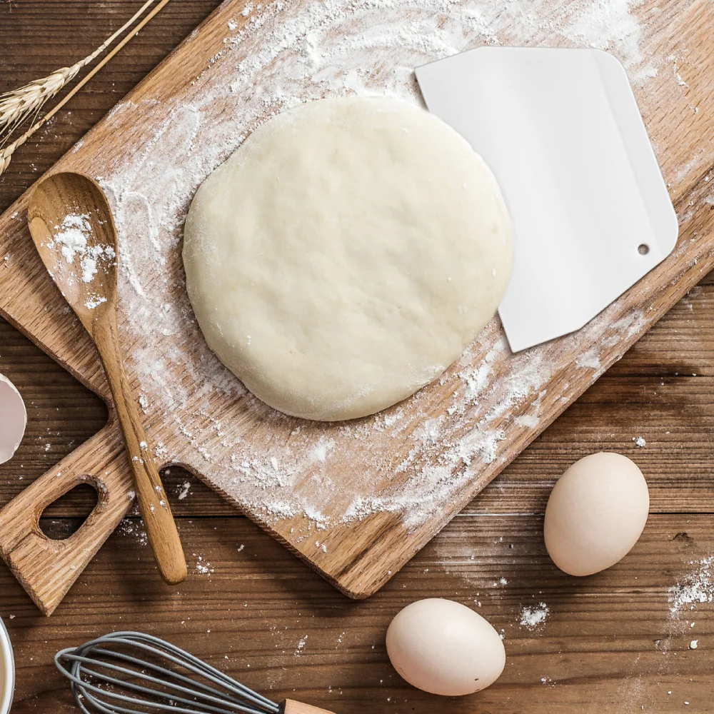 BESTONZON 3PCS Торт скребок для края торта инструмент обрезки металлолом Фрезы гладкой