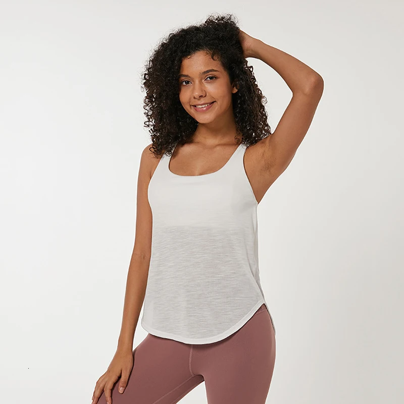 Майка женская с изогнутым подолом спортивный топ со встроенным бюстгальтером