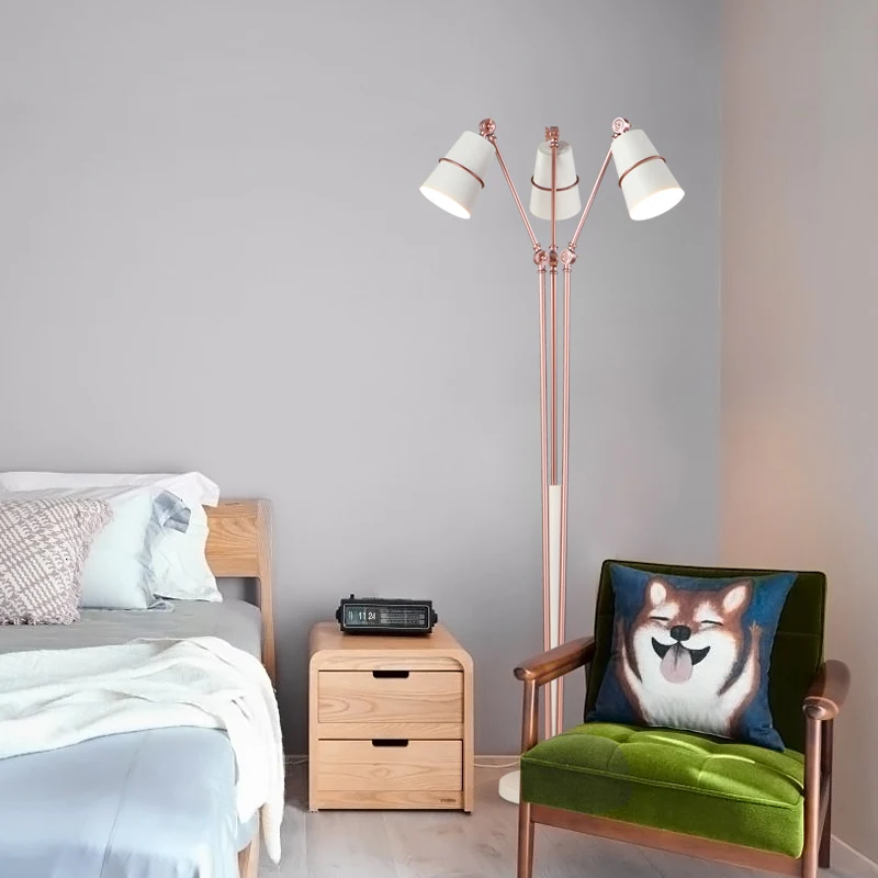 

Nordic 3heads Floor Lights Adjustable With Black White Colors lampada da terra