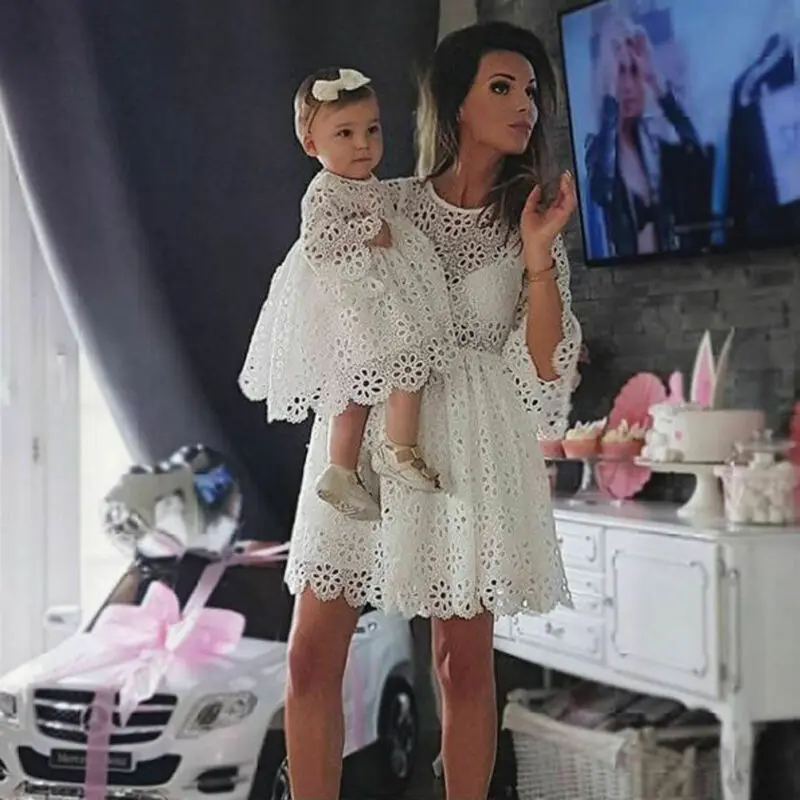 

Mother and Daughter Floral Dress Parent-child Lace Dress Family Matching Outfits
