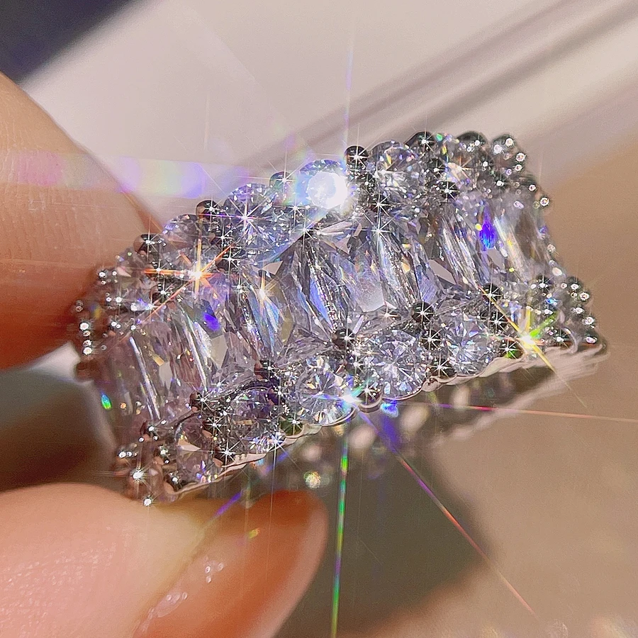 

Luxury S925 Color Women Wedding Rings Half Circle Brilliant Cubic Zirconia Delicate Gift Lady Engagement Christma Trendy Jewelry