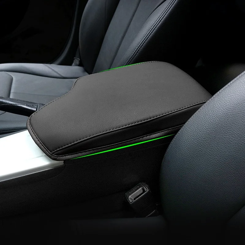 

RHD Soft Leather Armrest Cover For BMW 3 Series F30 2013 2014 2015 2016 2017 2018 Car Center Console Lid Armrest Box Cover Trim